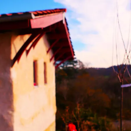 Jolie Avec Cuisine Hasparren